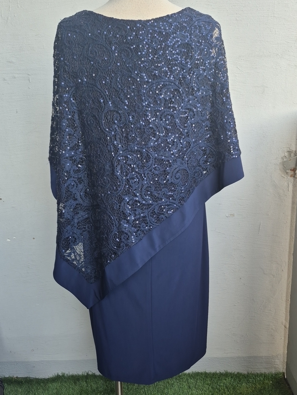 LAURA- NAVY BLUE SEQUINED MIDI DRESS - Picture 6 of 8